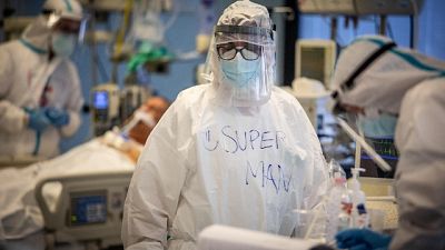 Ricoveri stabili, in terapia intensiva 46 persone