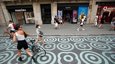 España suma 9.561 casos y 168 muertes de COVID-19 España suma 9.561 casos y 168 muertes de COVID-19