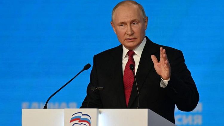 بوتين: روسيا لن تنشر قواتها المسلحة في أفغانستان