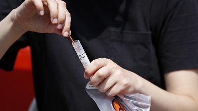 244.420 test, tasso positività al 3,09%