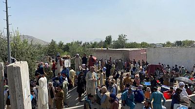 Hundreds of displaced families seek food and shelter in Kabul