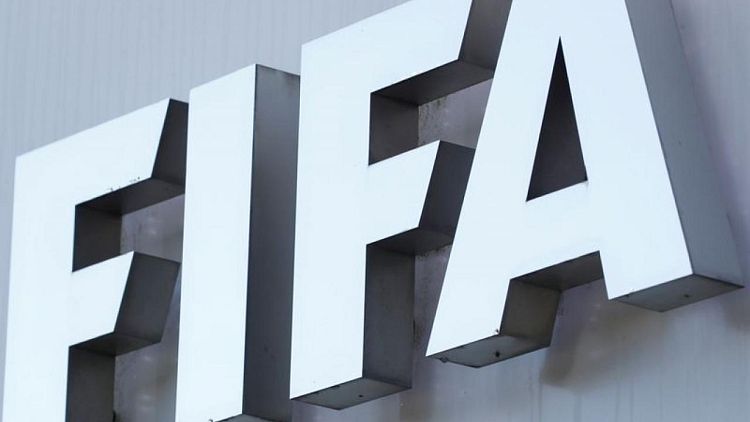 La FIFA negocia la evacuación de futbolistas y otros atletas de Afganistán