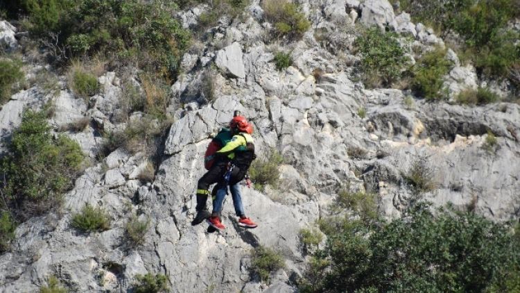 Muoiono cercando di arrivare in Francia