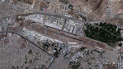 تنظيم الدولة الإسلامية يعلن المسؤولية عن هجوم صاروخي على مطار كابول