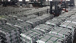 METALES BÁSICOS-Aluminio toca máximo 10 años tras reportes de golpe en Guinea, cobre cae METALES BÁSICOS-Aluminio toca máximo 10 años tras reportes de golpe en Guinea, cobre cae