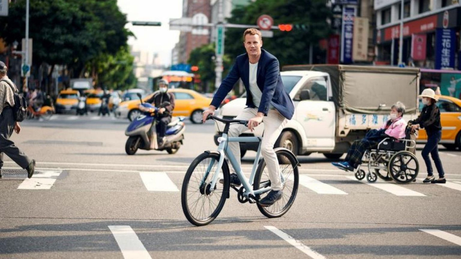 Dutch e-bike maker Van Moof raises $128 million to expand
