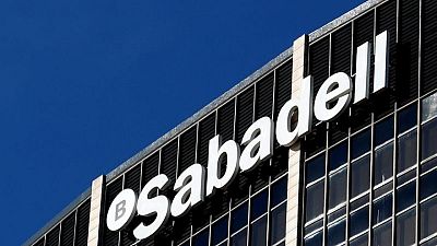 El Sabadell planea recortar 1.900 puestos de trabajo en España -CCOO