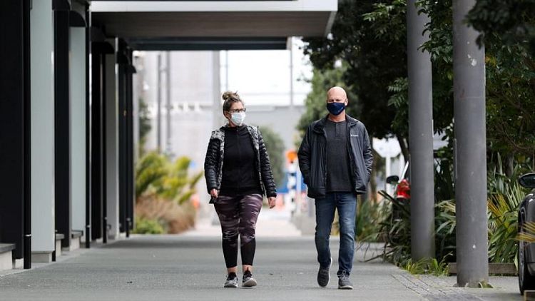 نيوزيلندا تسجل أعلى زيادة في حالات الإصابة بكورونا في ستة أسابيع