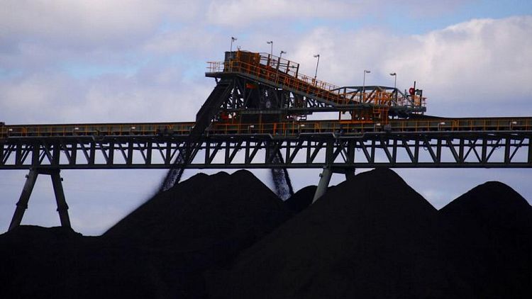 China recurre a carbón australiano almacenado para combatir la escasez de energía