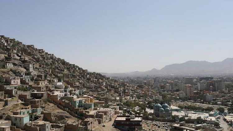 Cientos de centros de salud en riesgo de cierre en Afganistán: OMS