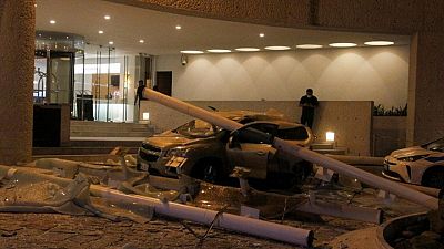 Strong quake rocks Mexico's Acapulco, damaging airport and killing one Strong quake rocks Mexico's Acapulco, damaging airport and killing one