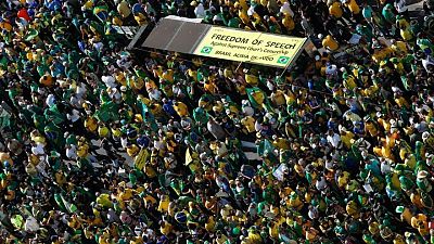 Analysis-Bolsonaro rallies base but turns off allies and markets Analysis-Bolsonaro rallies base but turns off allies and markets