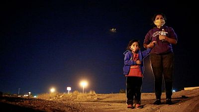 EEUU extiende exención de deportación para inmigrantes de 6 países EEUU extiende exención de deportación para inmigrantes de 6 países