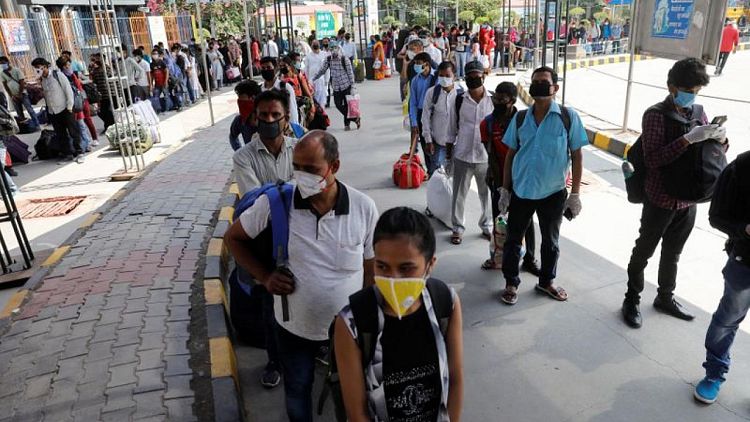 وزارة الصحة: الهند تسجل 34973 حالة إصابة جديدة بكورونا و260 وفاة