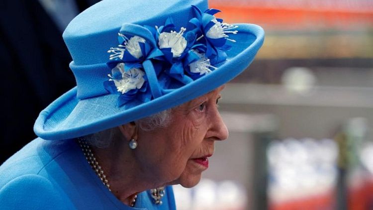 Queen Elizabeth says prayers for victims and survivors of 9/11