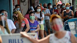 الفلبين تسجل عددا قياسيا من الإصابات اليومية الجديدة بفيروس كورونا