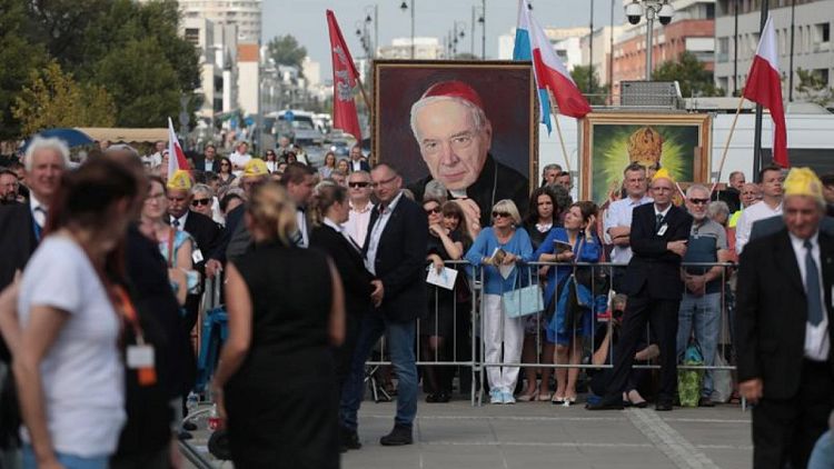 Cold War cardinal and blind nun beatified in Poland