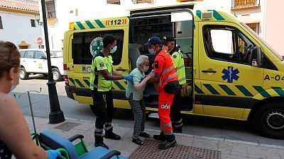 Villagers flee homes as Spanish wildfire blazes for fifth day Villagers flee homes as Spanish wildfire blazes for fifth day