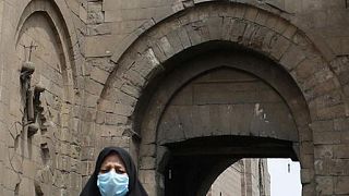 مصر تسجل 892 إصابة جديدة بفيروس كورونا و31 وفاة