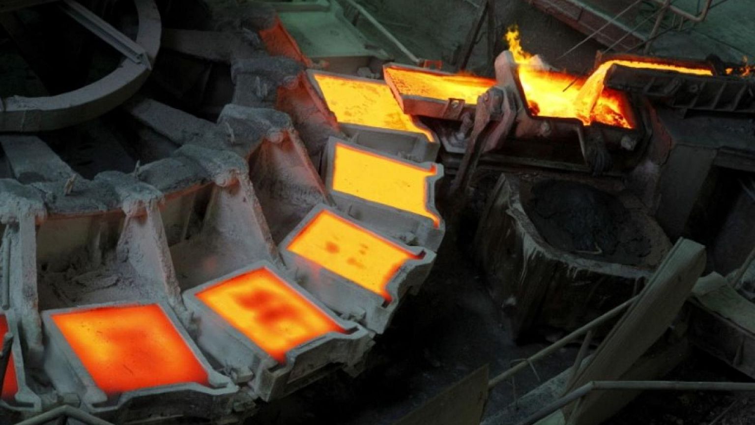 Mercado de cobre presentó superávit de 3.000 toneladas en abril de 2022:  ICSG
