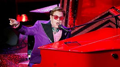 Elton John delays European tour due to hip pain
