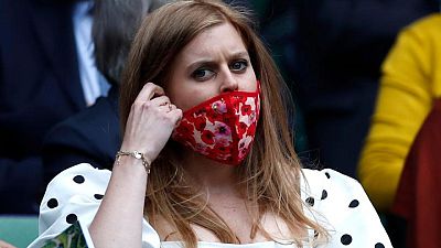 UK's Princess Beatrice gives birth to baby girl UK's Princess Beatrice gives birth to baby girl