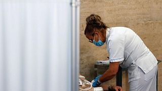 إيطاليا تسجل 49 وفاة جديدة بفيروس كورونا و11555 إصابة