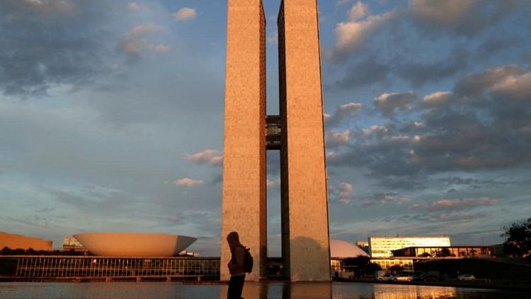 Comisión del Congreso de Brasil aprueba proyecto de ley que reduce nóminas del Estado