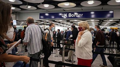 تعطل بوابات الدخول الإلكترونية في مطاري هيثرو وجاتويك في بريطانيا