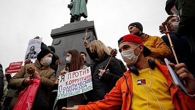 مئات الروس يشاركون في احتجاج على الانتخابات البرلمانية في موسكو