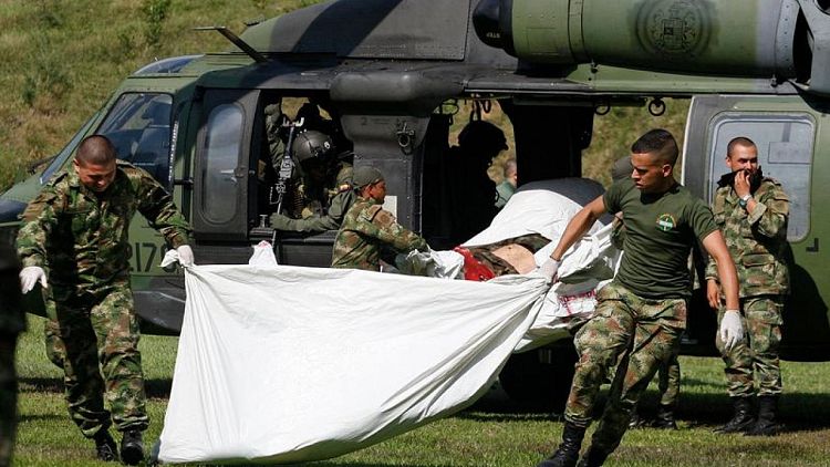 Mueren diez disidentes de las FARC en bombardeo en Colombia