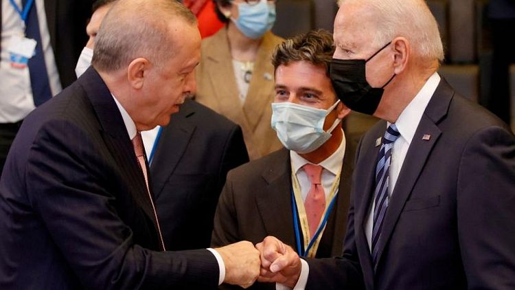 تلفزيون حكومي: أردوغان يجتمع مع بايدن على هامش قمة العشرين