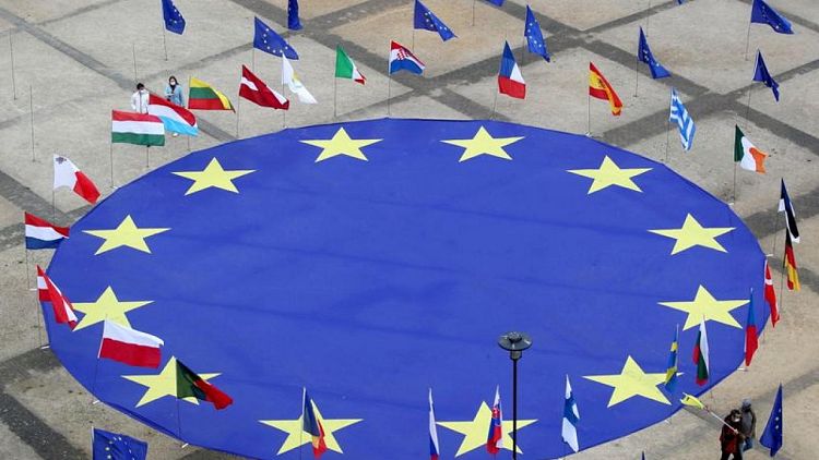 Factbox-Status of Balkan hopefuls' EU membership bids