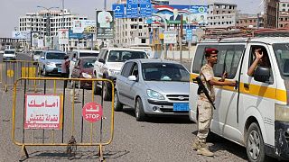 اليمن يرفع أسعار وقود السيارات 21%