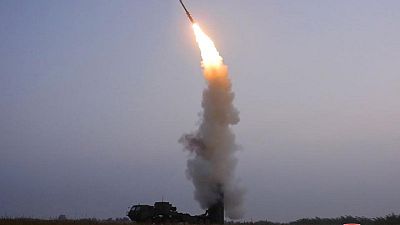 Corea del Norte dice que ha probado un nuevo misil antiaéreo "extraordinario"