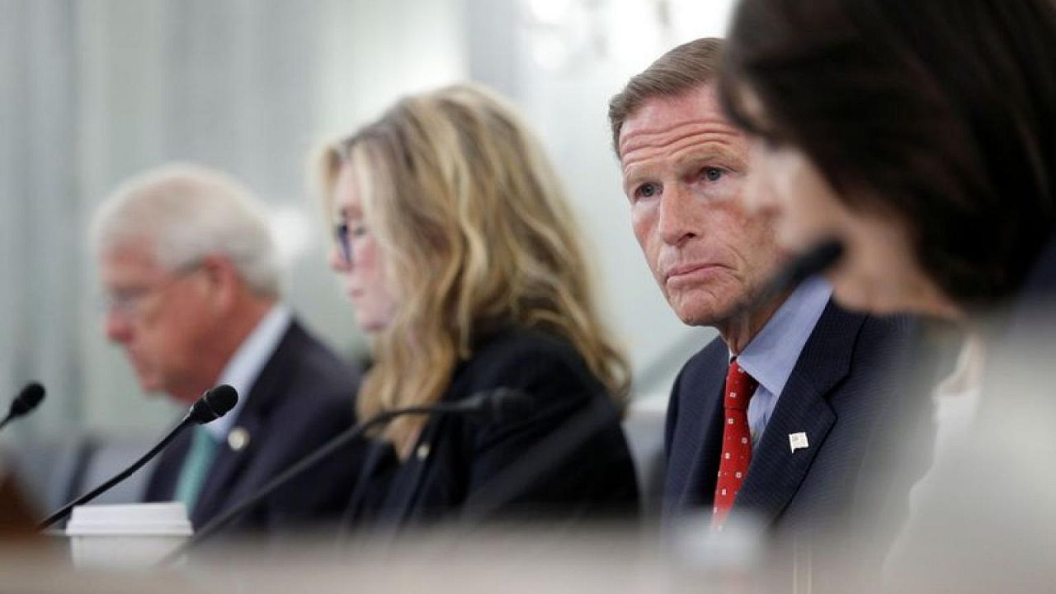 Facebook research shows company knew of Instagram harm to teens, senators say