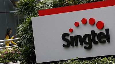 Singtel divests Australian tower network to AustralianSuper for $1.4 billion Singtel divests Australian tower network to AustralianSuper for $1.4 billion