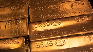 الذهب يستقر قرب قمة شهرين والاهتمام يتحول لبيانات التضخم الأمريكية الذهب يستقر قرب قمة شهرين والاهتمام يتحول لبيانات التضخم الأمريكية