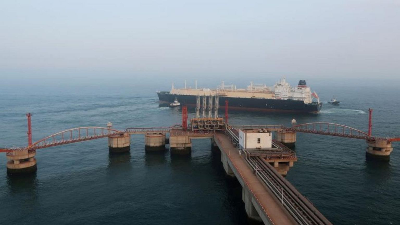 Europe's LNG exports to Asia hit record high in Sept - data