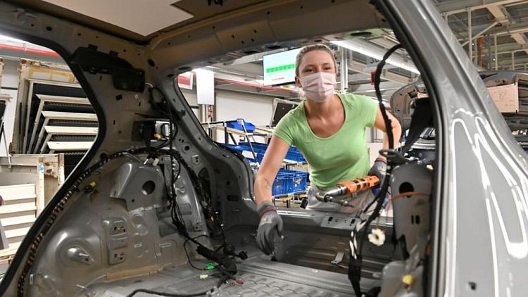 VW labour boss wants faster electric car rollout at Wolfsburg - Braunschweiger Zeitung