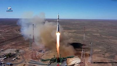 روسيا تبدأ تصوير أول فيلم سينمائي في الفضاء