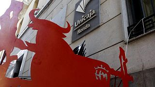 El banco español Unicaja planea recortar más de 1.500 puestos de trabajo, según una fuente