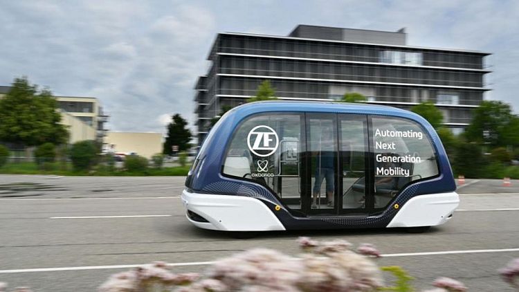 ZF invests in Oxbotica to develop autonomous urban shuttles
