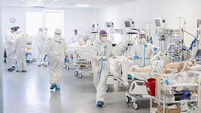 Explainer-What researchers say about the long-term effects of COVID-19 Explainer-What researchers say about the long-term effects of COVID-19