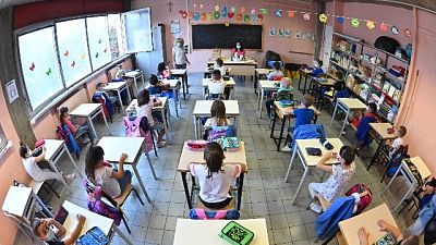"La scuola che vorrei", 26 domande elaborate da Consulta ragazzi "La scuola che vorrei", 26 domande elaborate da Consulta ragazzi