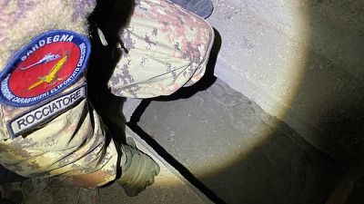Blitz ad Arzana, sequestrati anche reperti archeologici Blitz ad Arzana, sequestrati anche reperti archeologici