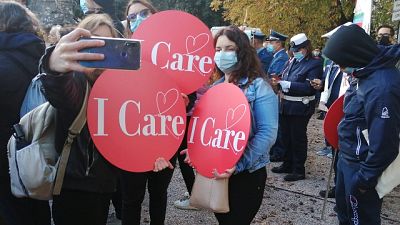 Diecimila iscritti ufficiali ma tanti si uniscono lungo percorso Diecimila iscritti ufficiali ma tanti si uniscono lungo percorso
