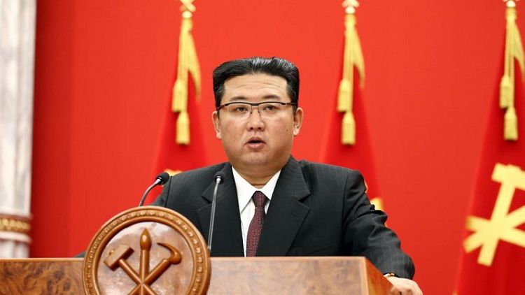 زعيم كوريا الشمالية يقول أمريكا وكوريا الجنوبية تهددان السلام بالحشد العسكري