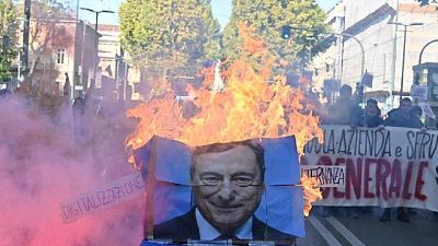 'Studenti abbandonati nelle piazze ancora più arrabbiati' 'Studenti abbandonati nelle piazze ancora più arrabbiati'
