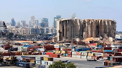 تأجيل اجتماع لحكومة لبنان بشأن أزمة قاضي تحقيق انفجار بيروت تأجيل اجتماع لحكومة لبنان بشأن أزمة قاضي تحقيق انفجار بيروت